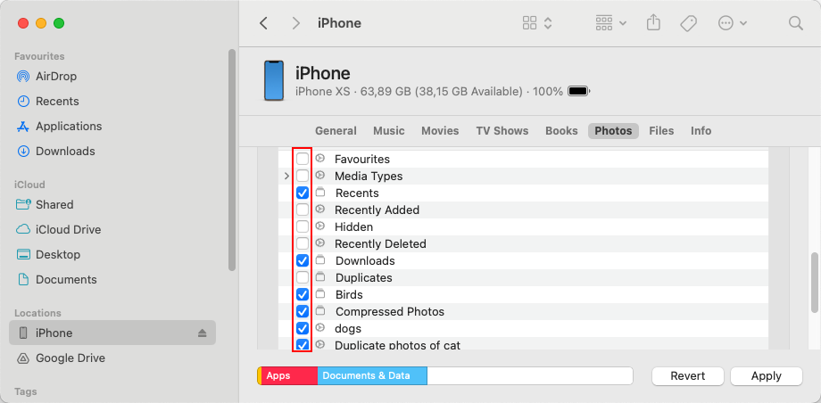 Photo synchronization setup in the iPhone menu in Finder